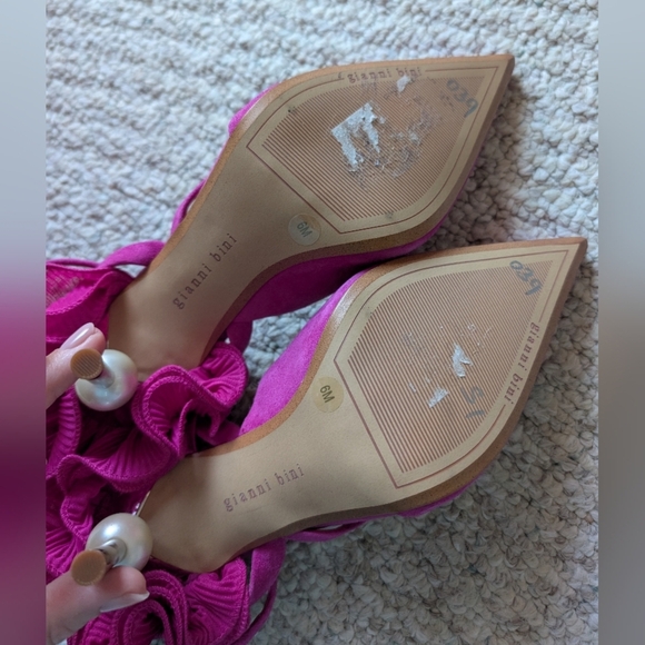 Gianni Bini Fuchsia Heels with Floral Accent - Picture 7 of 8